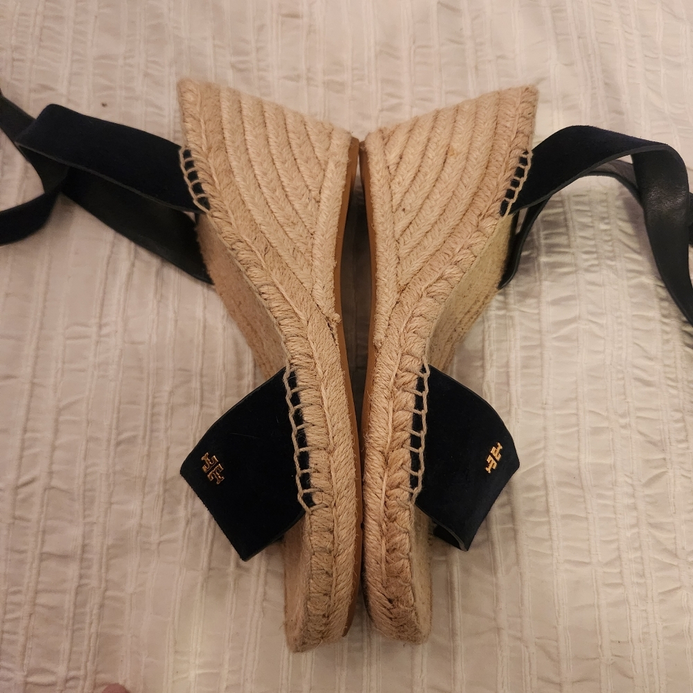 Tory Burch Navy Blue Baily Wmen's Blnsvy Blue  Espadrille Sandals  Size 9 - Picture 3 of 15